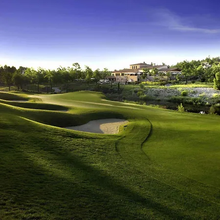 Otel Terre Blanche Golf